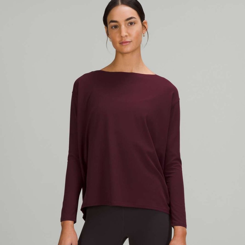 NWT Lululemon Back In Action LS Top Size 4 Nulu Long Sleeves Cassis